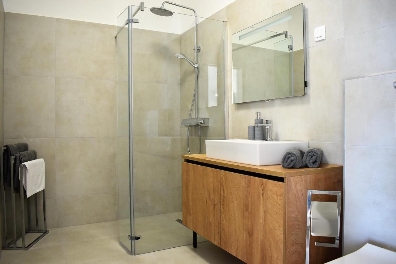 Apartment Aci Marina Rab Banjol Dış mekan fotoğraf