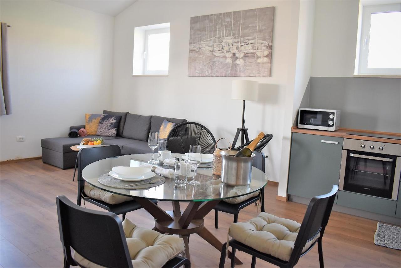 Apartment Aci Marina Rab Banjol Dış mekan fotoğraf