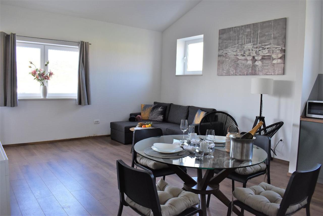Apartment Aci Marina Rab Banjol Dış mekan fotoğraf